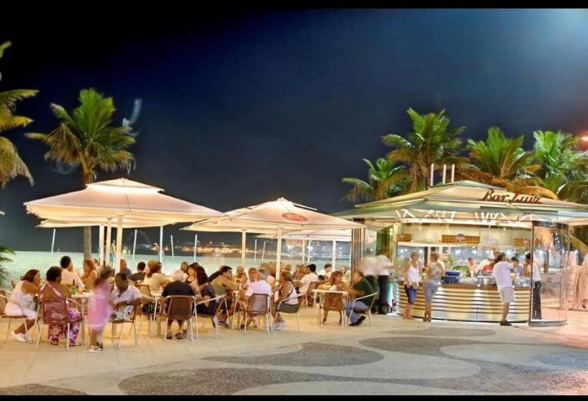 Loft Praia De Copacabana Ріо-де-Жанейро Екстер'єр фото